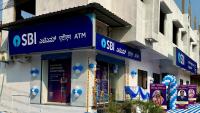 documents/gallery/Inauguration_of_State_Bank_Of_India_branch_at_Chitrapur_by_HH_Swamiji_10_Feb_2025/SBI Chitrapur Branch Inauguration (1).jpg